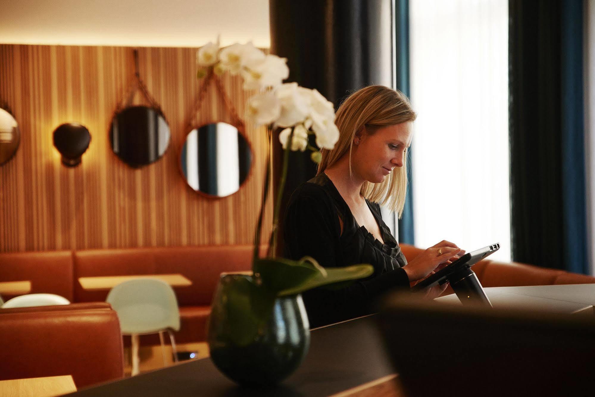 Danhostel Copenhagen City & Apartments Экстерьер фото Reception